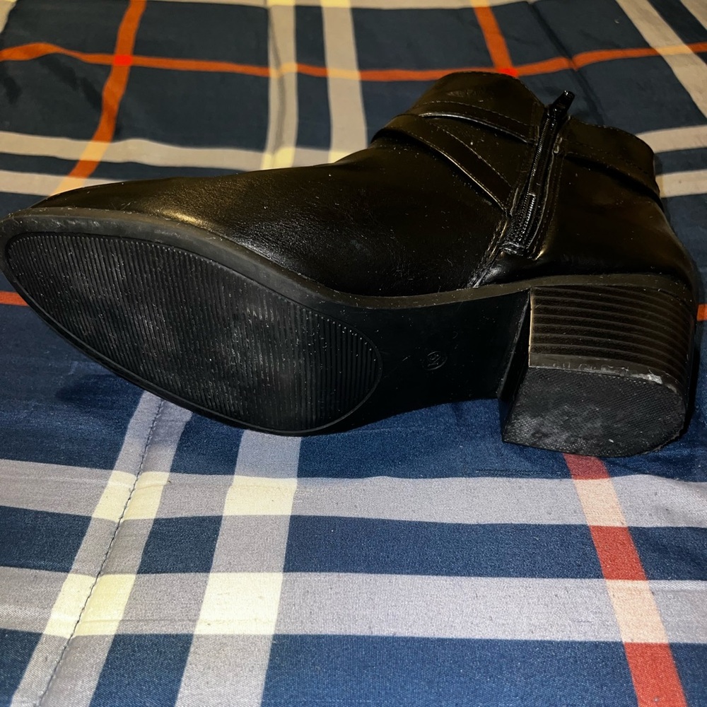 Karen Scott Falonn Ankle Boots - Picture 9 of 11